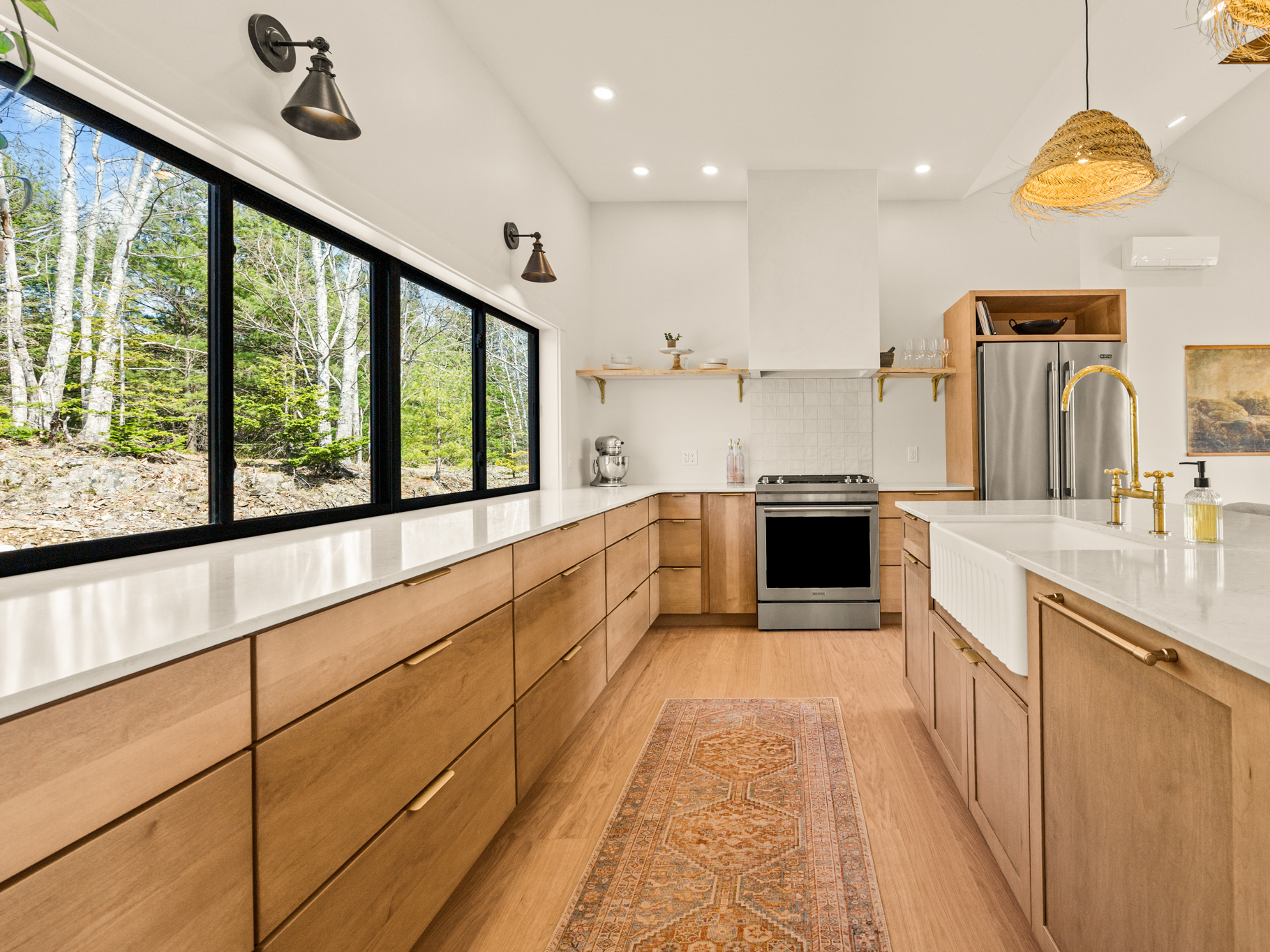 Modern Warm Kitchen 2 Bedroom Large Cabin build